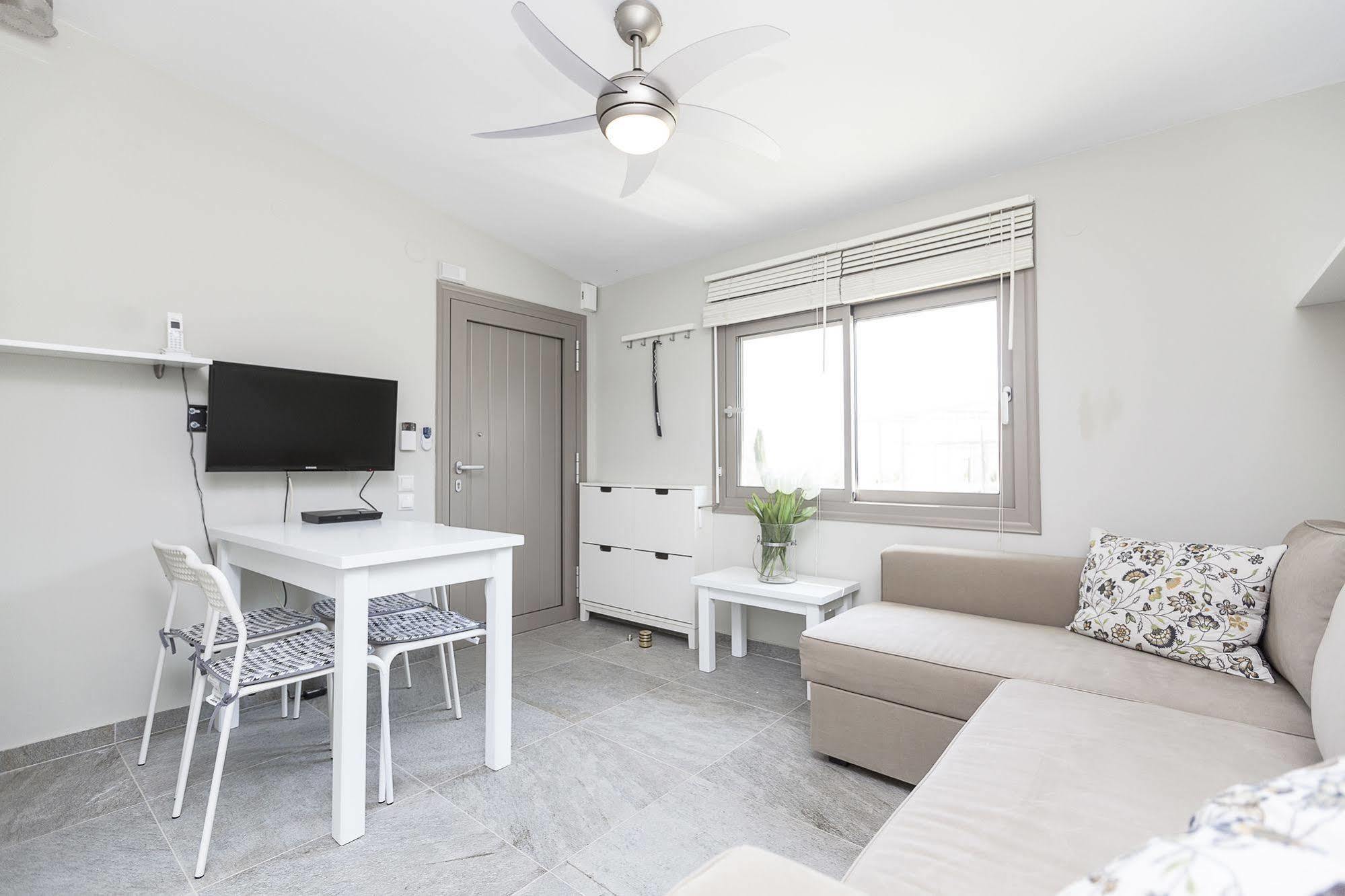 Ammouda Villas 哈爾基季基州 外观 照片